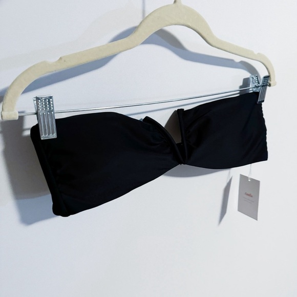 Andie - Black Scala Bikini Top - Picture 2 of 4